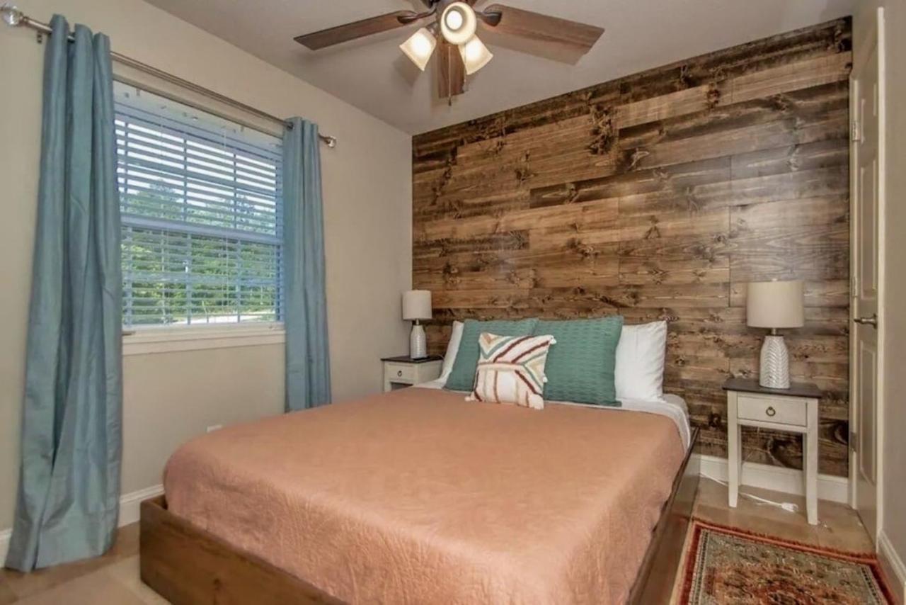 Boho Lakefront Condo With Stunning Views! Hawes Exterior photo